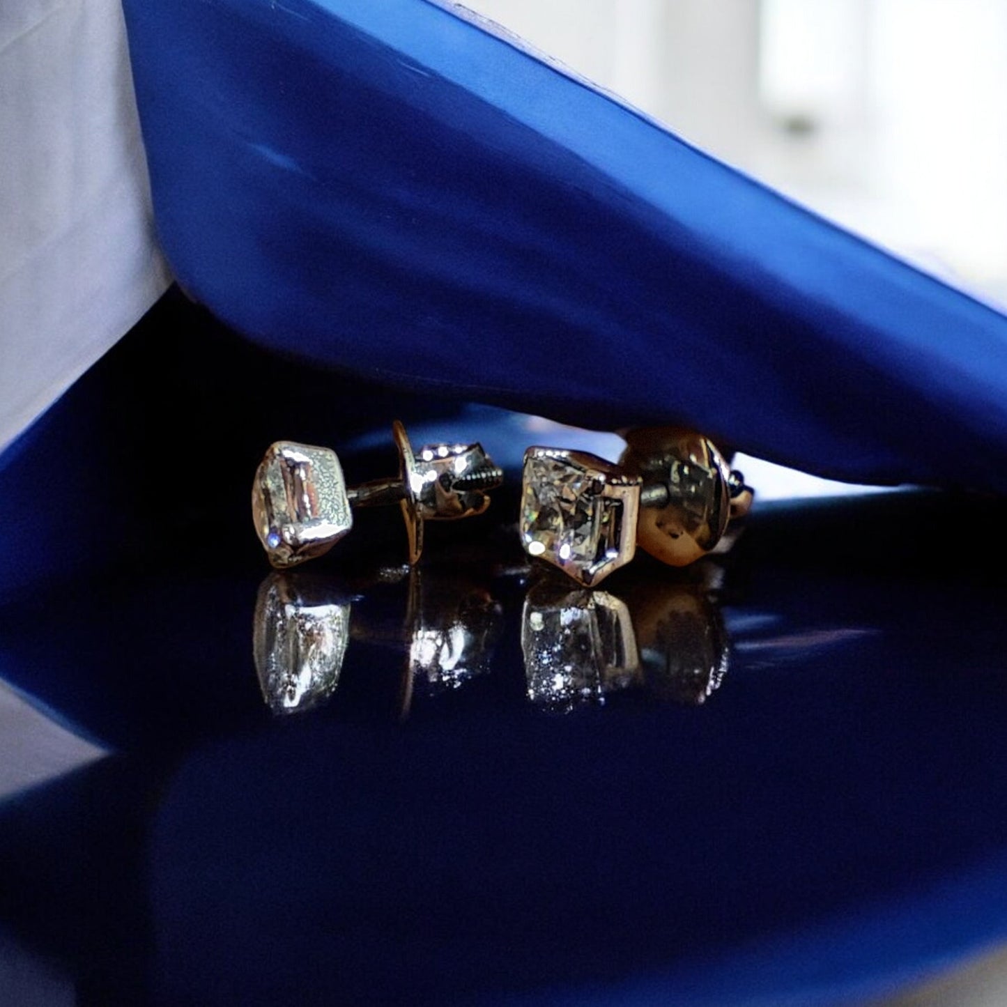 Handcrafted Geometric Silver Square Stud Earrings (Small)