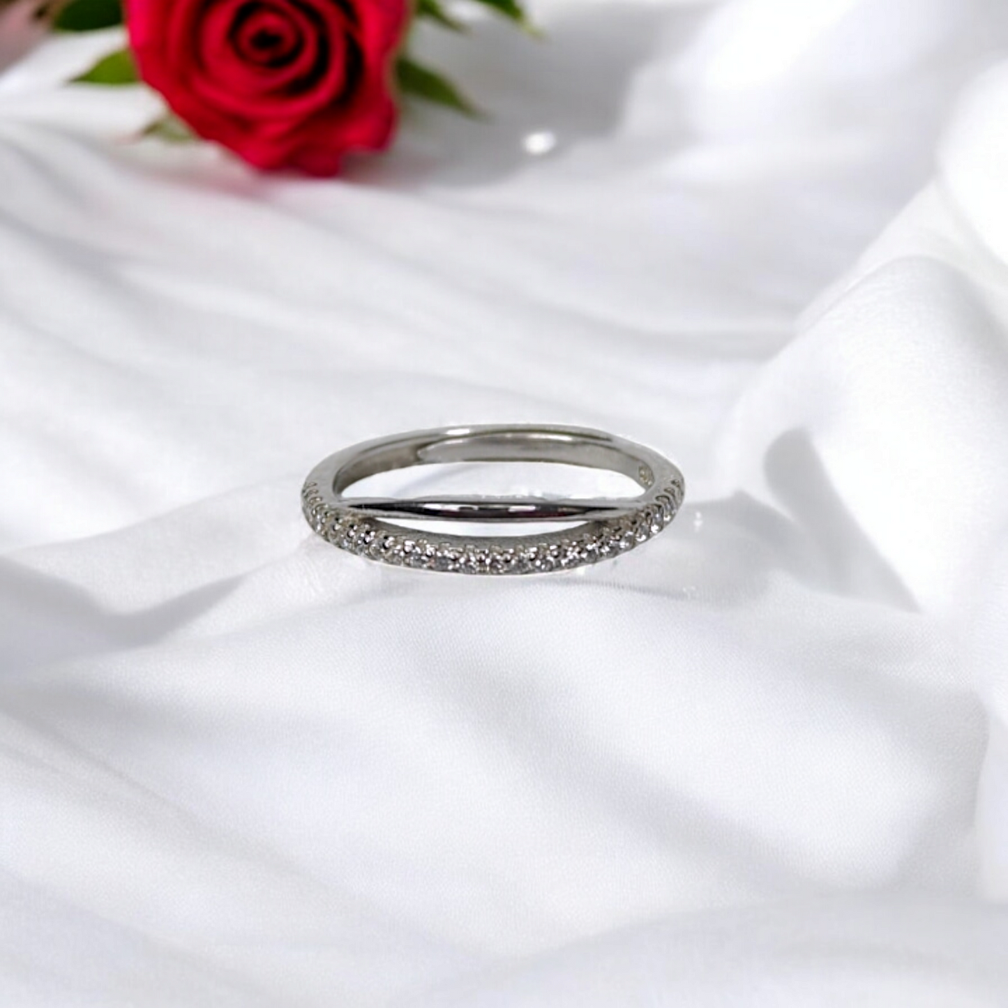 Twisted Sparkle Ring