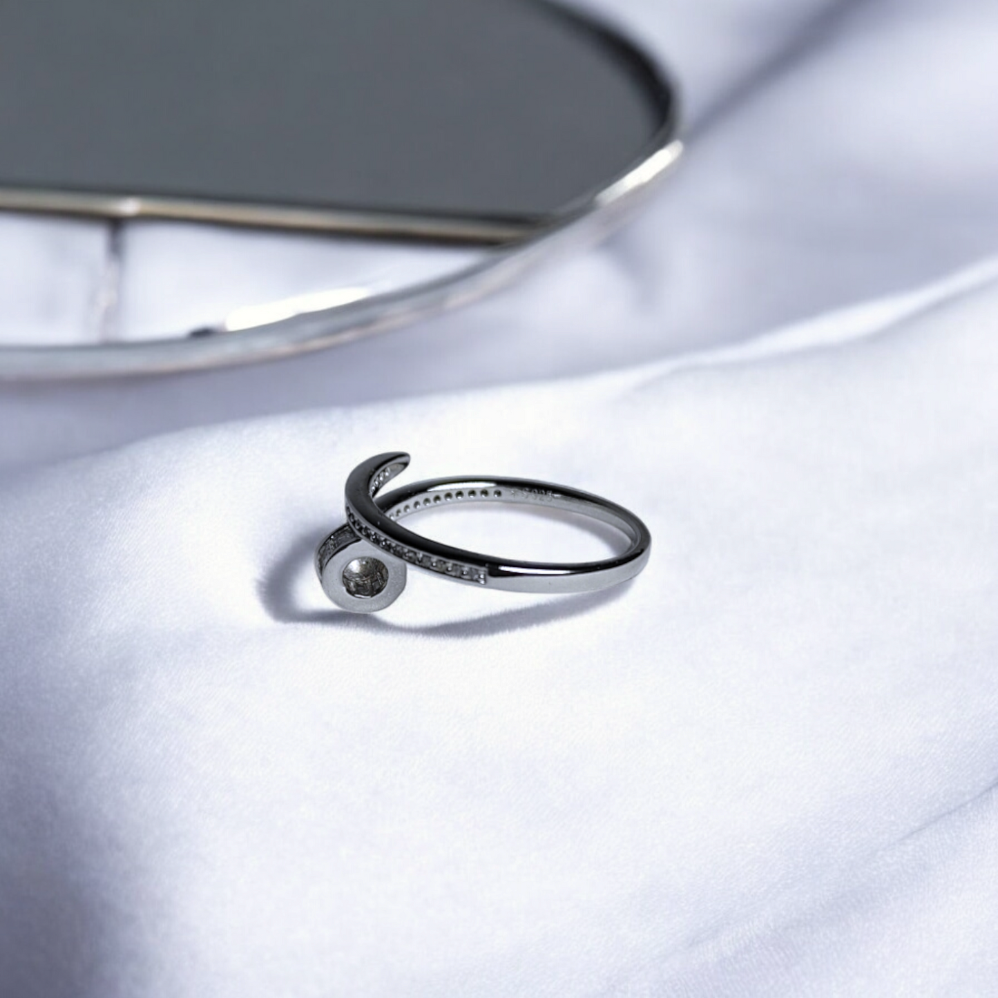 The Baguette Nail Screw Ring