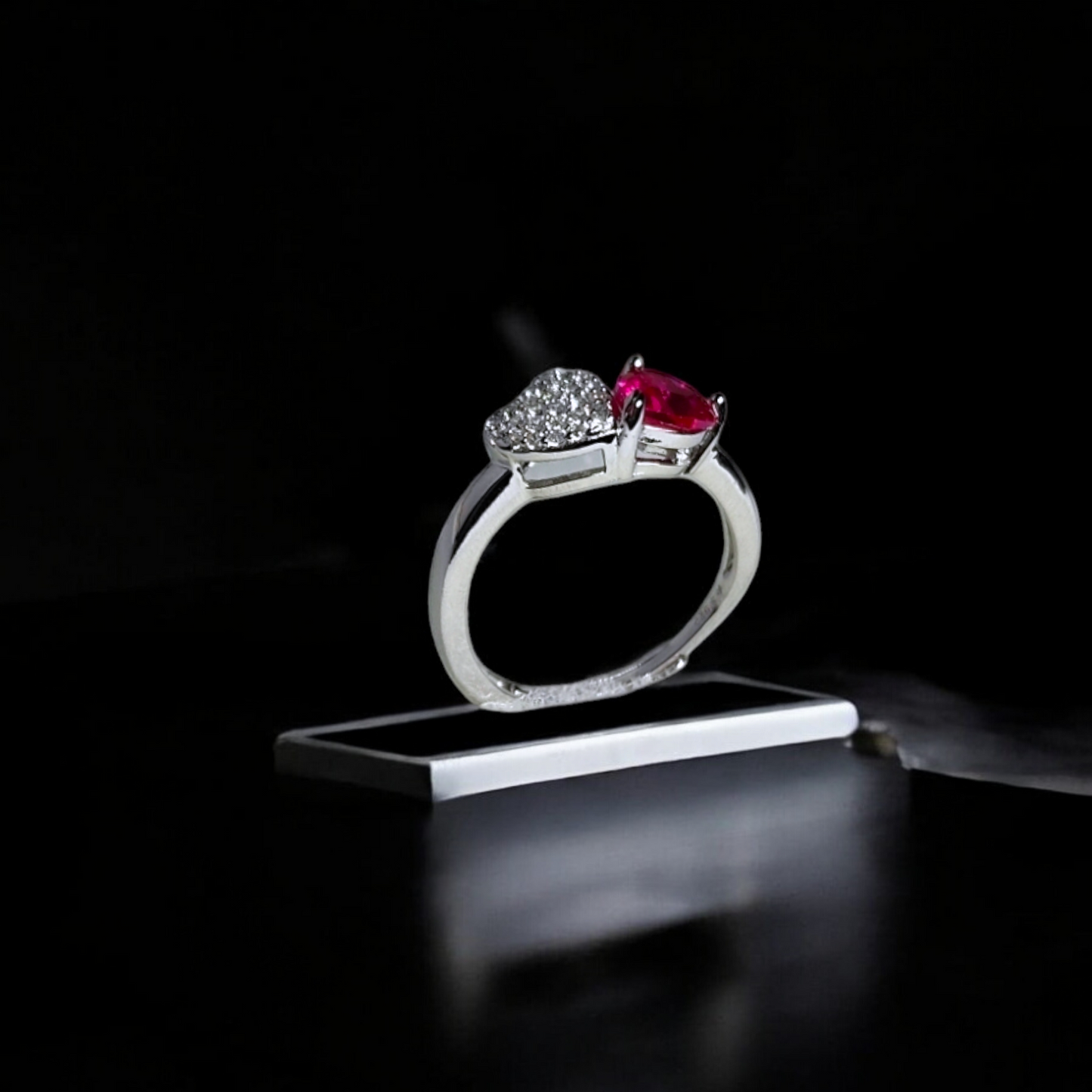 The Heartbeat Duo Ring - Pink Gem