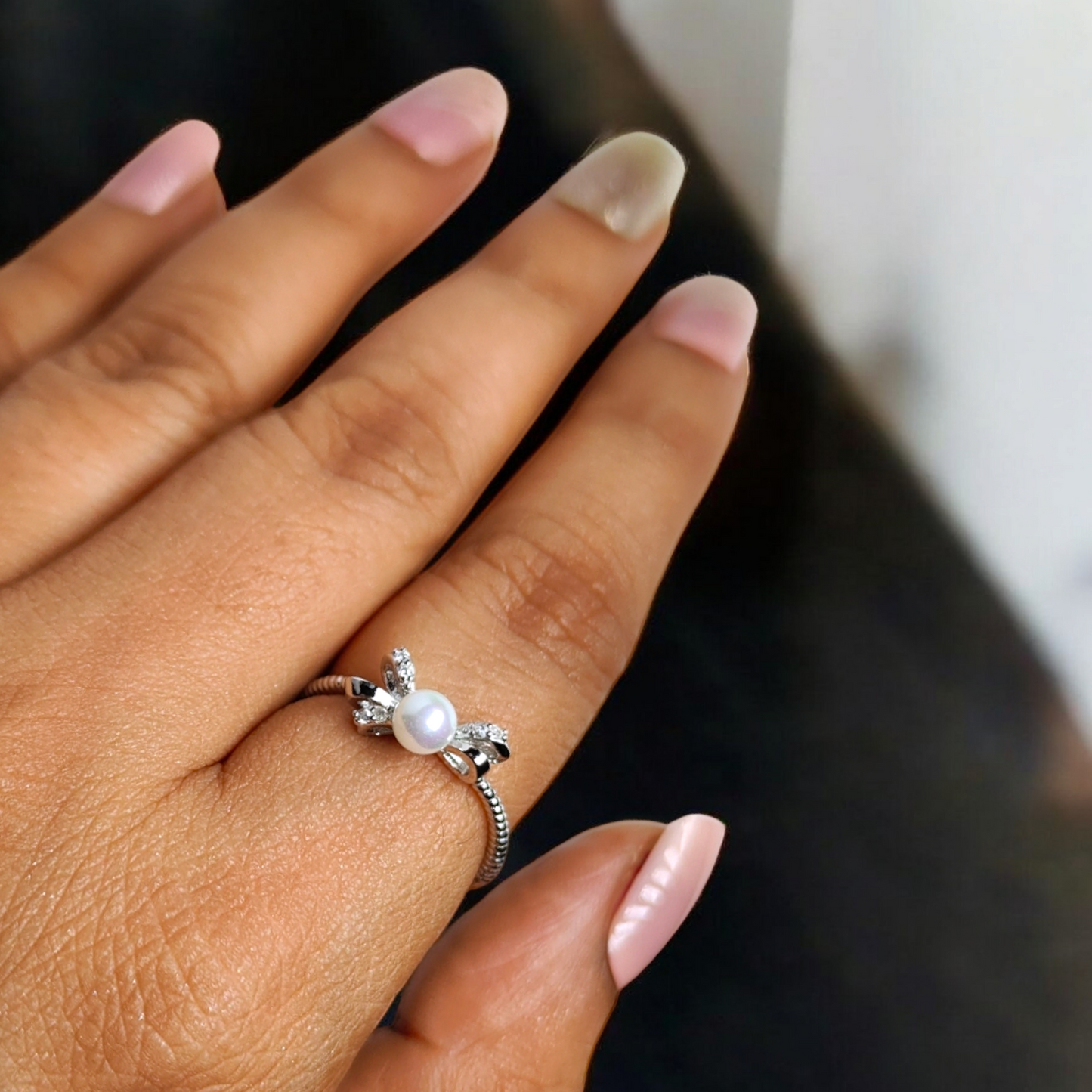 The Elegance Bow Pearl Ring