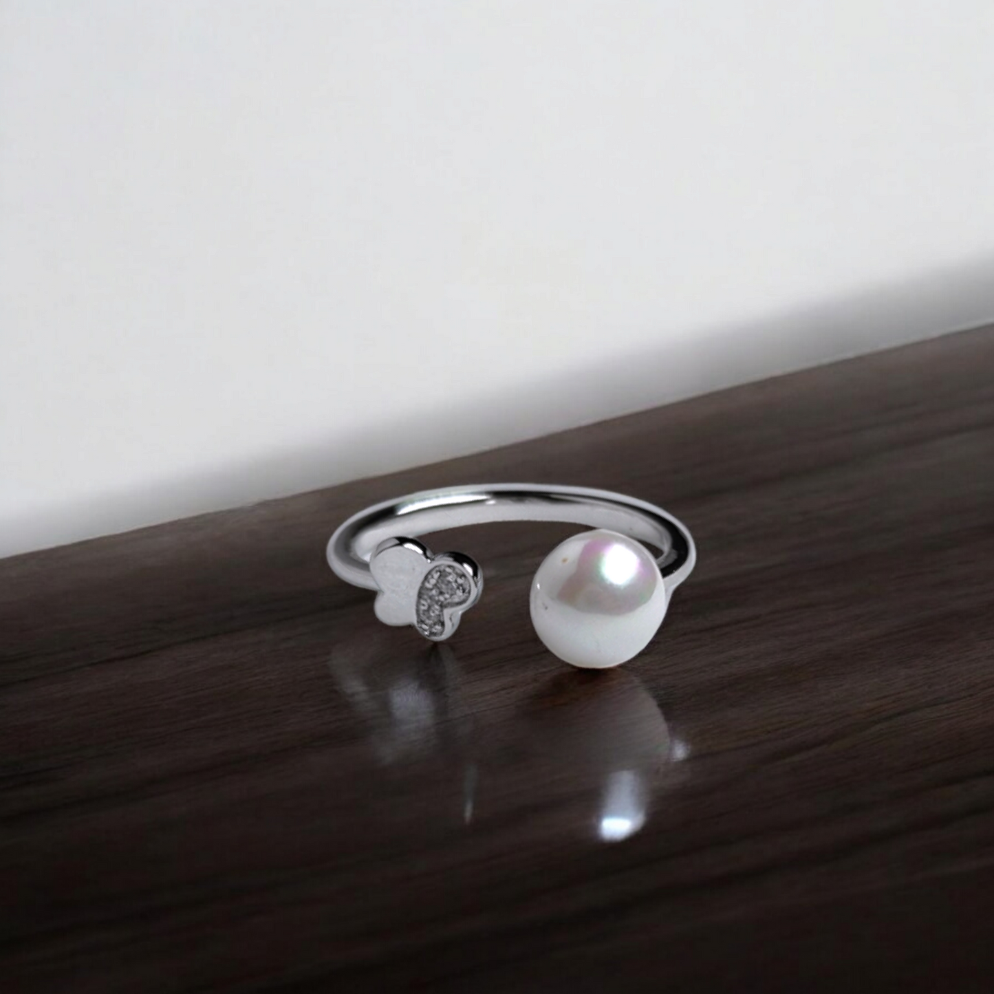 Pearl Elegance Adjustable Ring