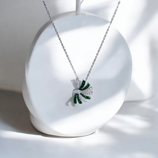Emerald Fan Radiance Necklace