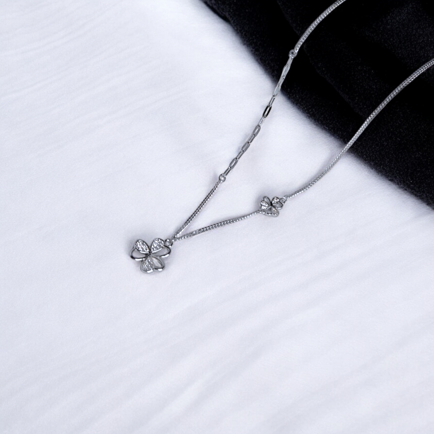 Lucky Clover Sparkle Necklace