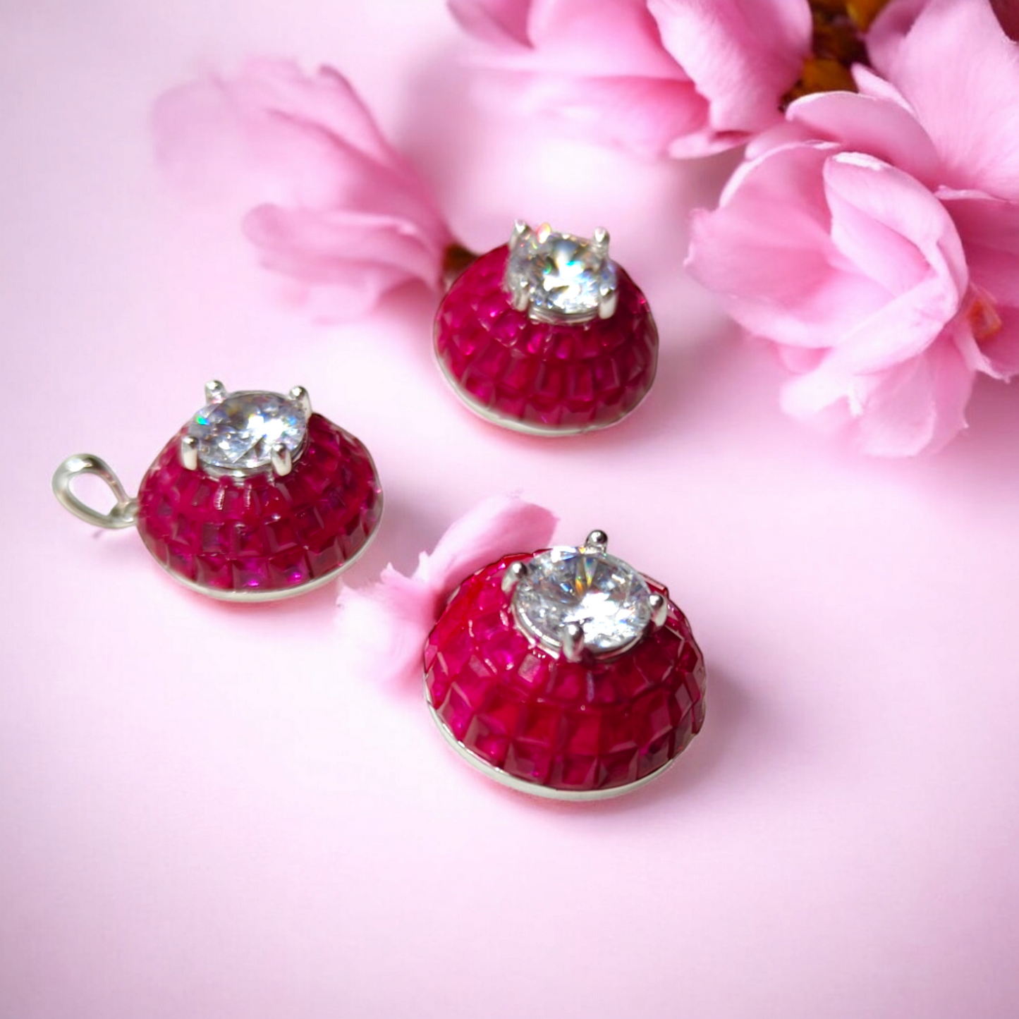 Red Radiance Crystal Earring-Pendant Set