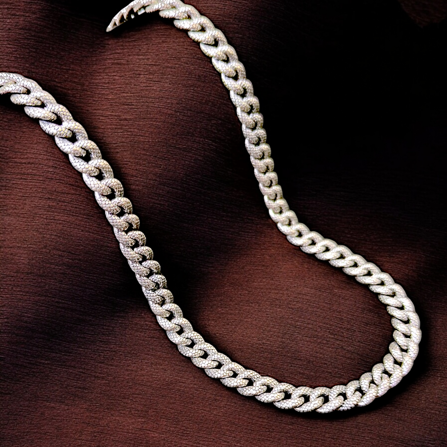 The Bold Cuban Link Chain
