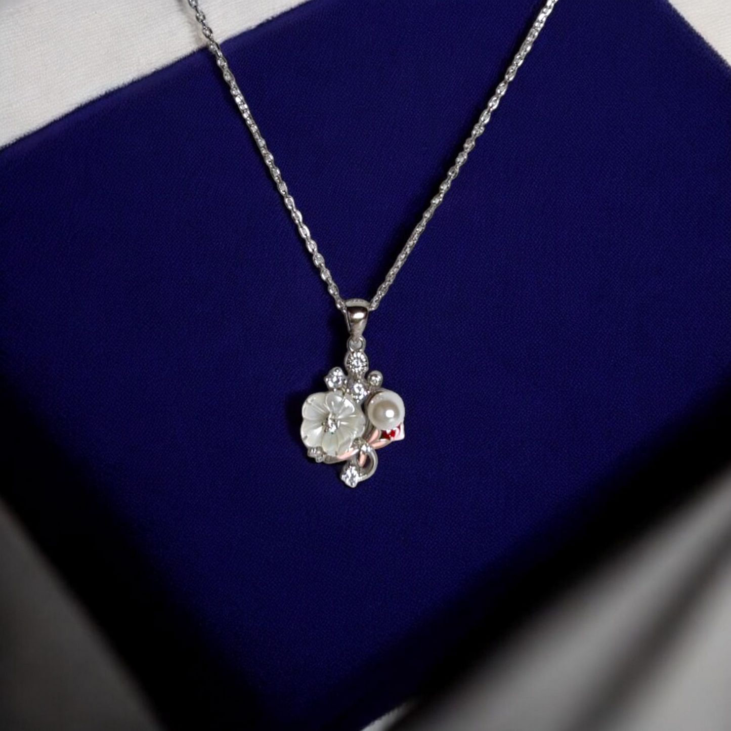 Blossom Pearl Elegance Set