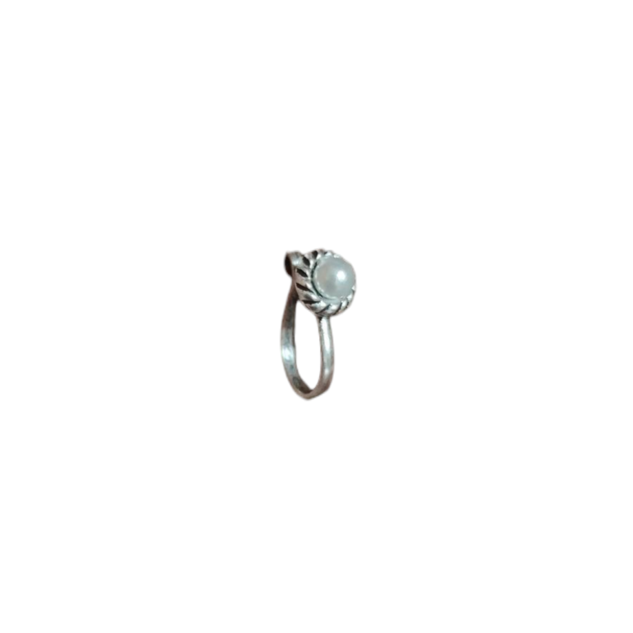Pearl Clip On Nosepin