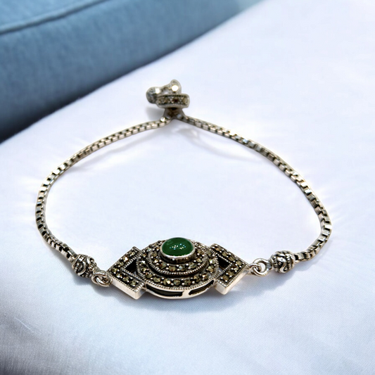 Emerald Radiance Bracelet
