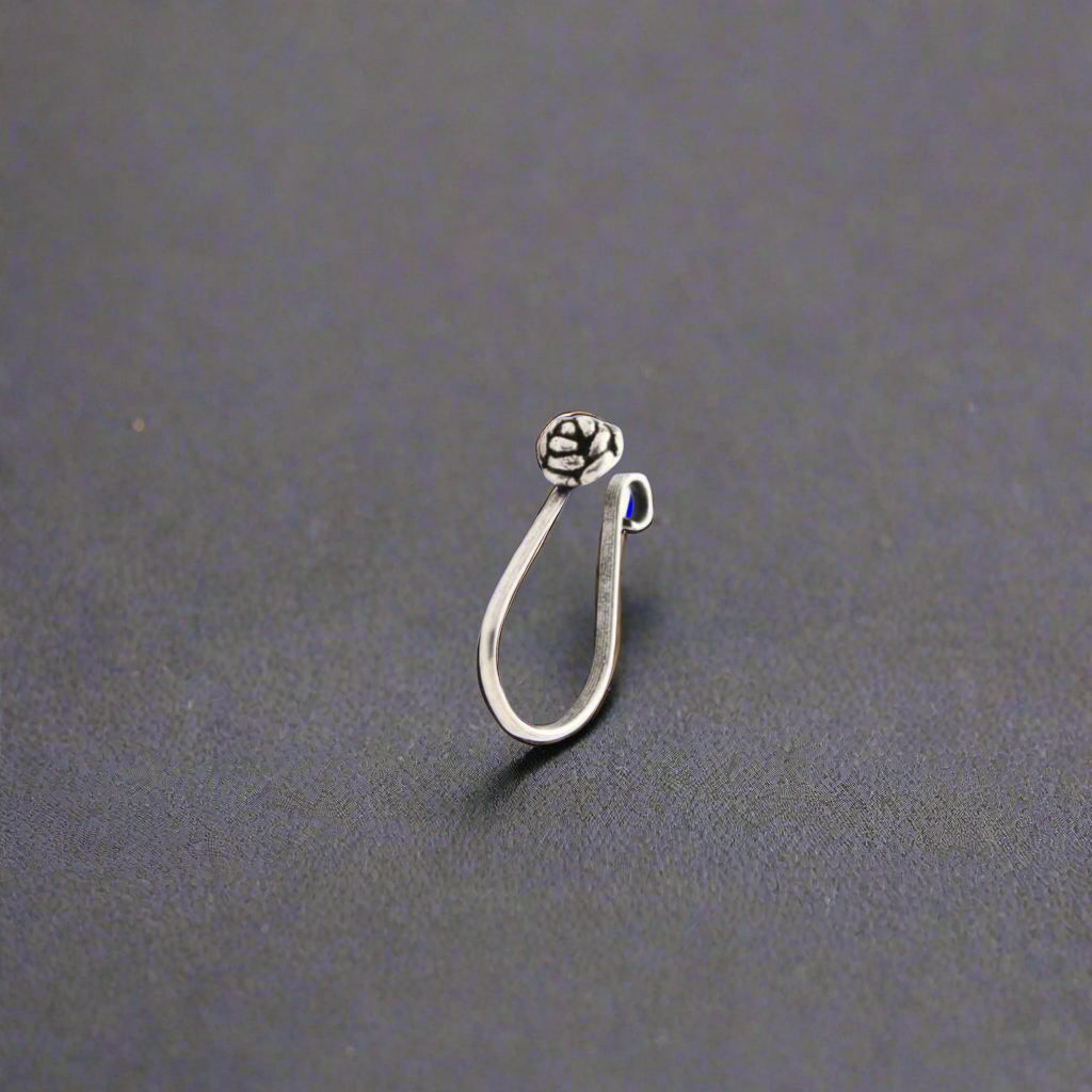 Dot Clip On Nosepin
