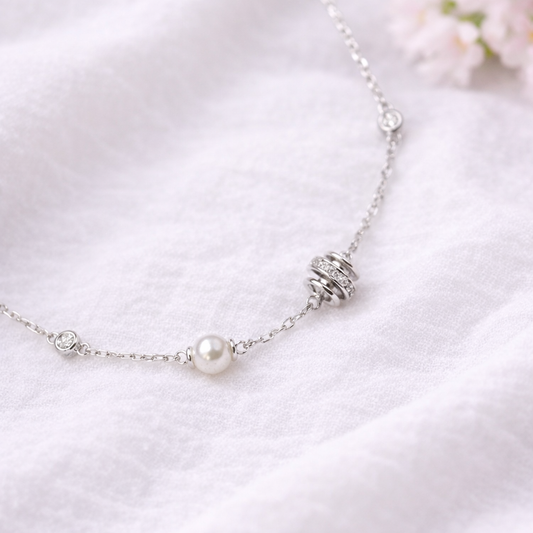 Pearl Minimal Bracelet