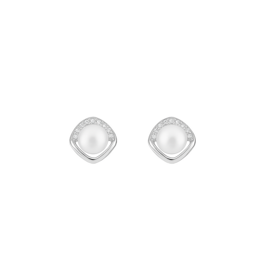 Pearlessence Earrings