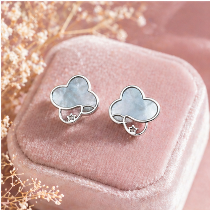 Lustrous Trace Earrings