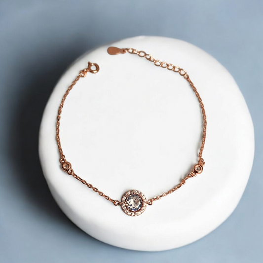 Brilliant Solitaire Halo Bracelet