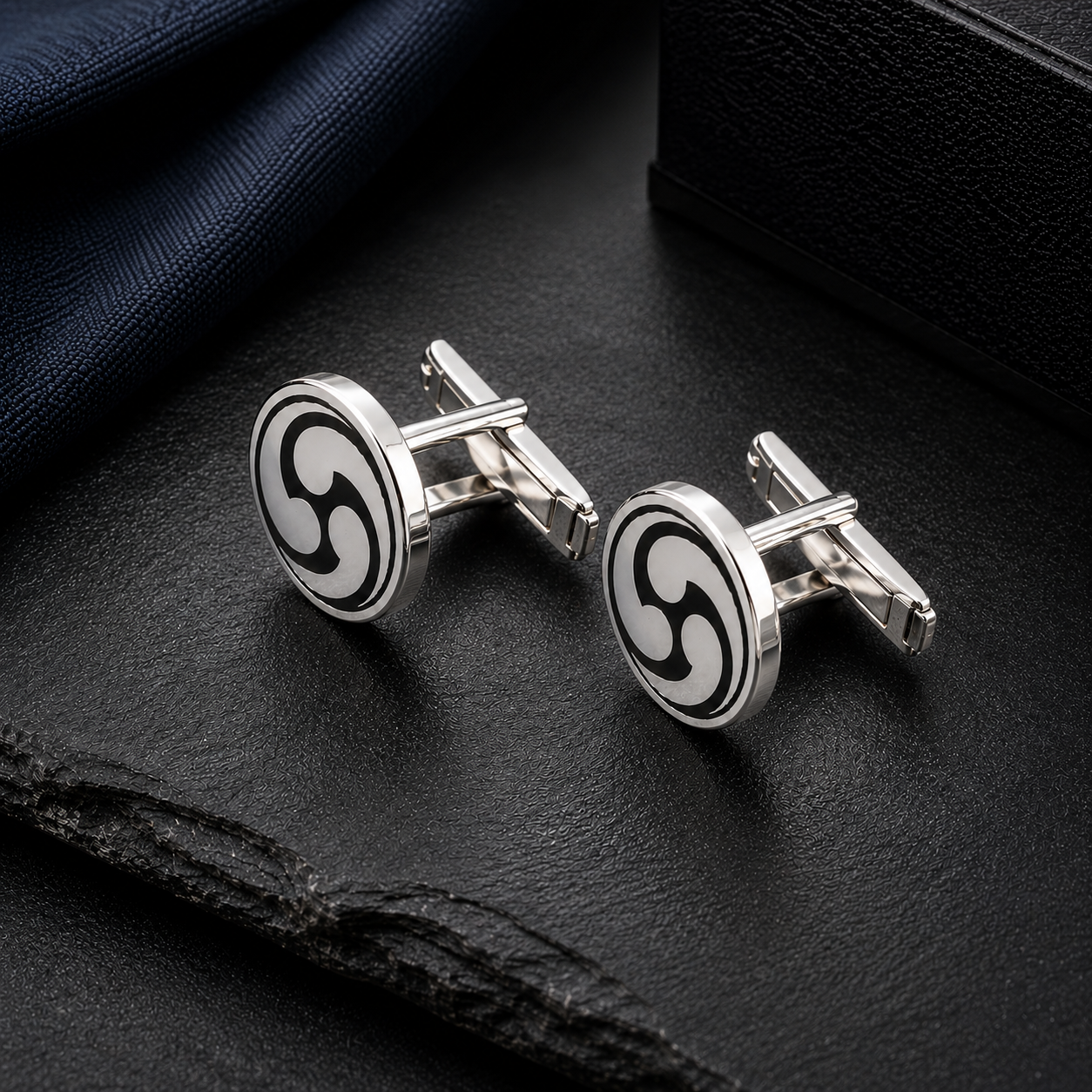 Monogrammed Circular Silver Cufflinks