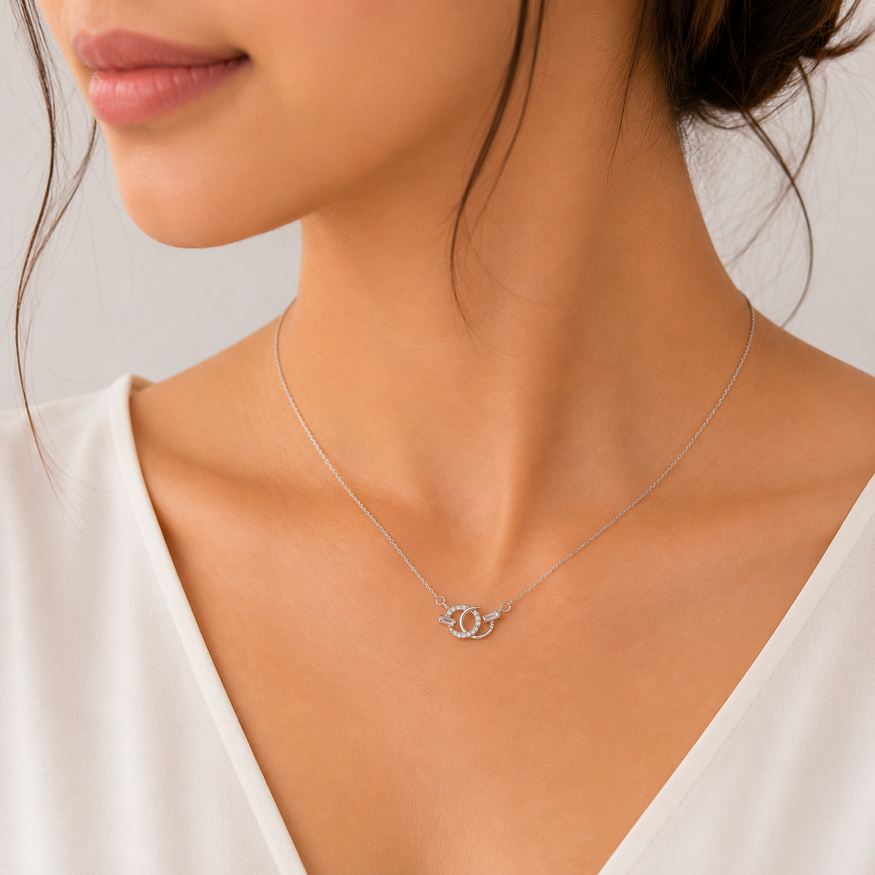 Barely There Beauty Necklace