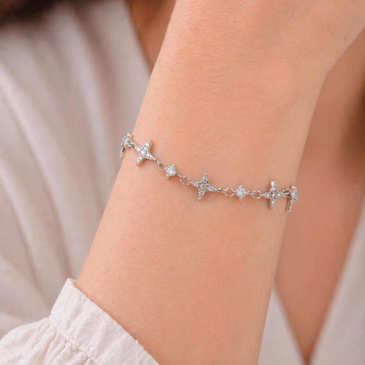 Dainty Star Link Bracelet