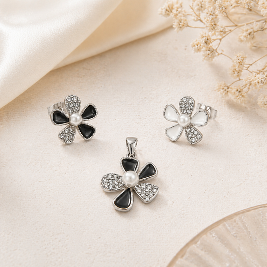 Pearl Bloom Floral Pendant Set