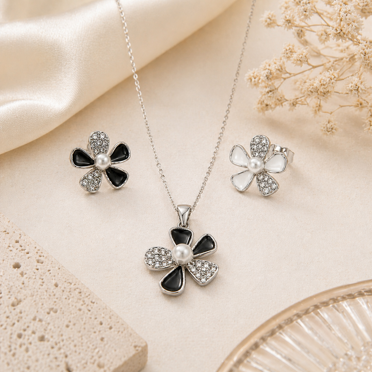 Pearl Bloom Floral Pendant Set